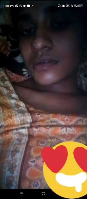 Horny GF Showing Boobs on late Night Video Call » BF Video