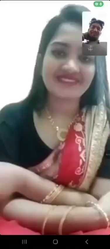 Saree Stripping Live Cam Masturbation By Horny GF on Video Call » BF Video
