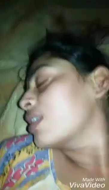 Biwi Ki Chikni Chut Ki Raat Me Chudai » BF Video